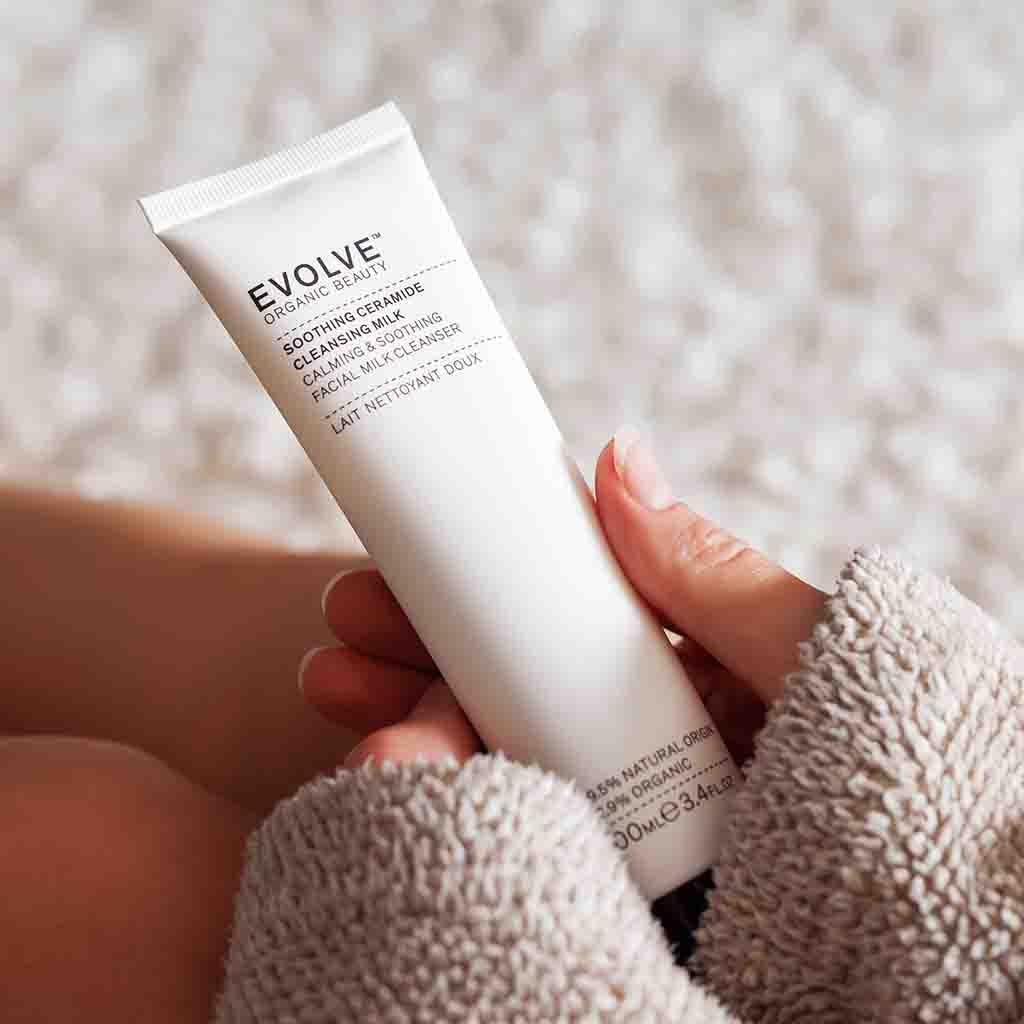 Soothing Ceramide Cleansing Milk - Travel Size - Image 7